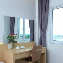 Hung Cuong Hotel 2* Улучшенный номер с различными типами кроватей фото 9