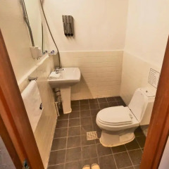 G guesthouse Itaewon - Hostel Кровать в общем номере с двухъярусной кроватью фото 13