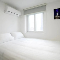 Отель K-Guesthouse Dongdaemun Premium 2 2* Стандартный номер с различными типами кроватей