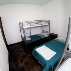 S. Jose Algarve Hostel Кровать в мужском общем номере с двухъярусной кроватью фото 4