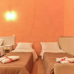 Отель Trani Rooms спа