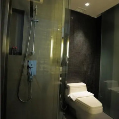 Отель Galleria 10 Sukhumvit Bangkok By Compass Hospitality 4* Номер Делюкс фото 6