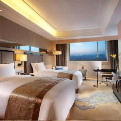 Отель Crowne Plaza Xian 4* Улучшенный номер с различными типами кроватей
