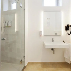 Апартаменты Hello Lisbon Rossio Collection Apartments Апартаменты с различными типами кроватей фото 4