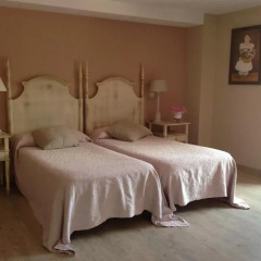 Отель Hosteria de Arnuero 3* Улучшенный номер с различными типами кроватей фото 5