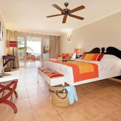 Отель Pierre & Vacances Residence Premium Les Tamarins Улучшенная студия с различными типами кроватей