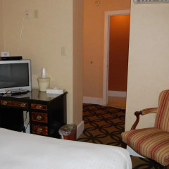 Windsor Inn Hotel 2* Стандартный номер с 2 отдельными кроватями фото 3