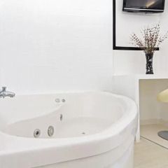 Отель Hostal Gran Via 63 Rooms 3* Стандартный номер с различными типами кроватей фото 10