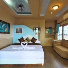 Отель DD Hut Koh Tao 3* Улучшенный номер с различными типами кроватей фото 9