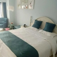 Отель Peach Blossom Island Guesthouse Xiamen Китай, Сямынь - отзывы, цены и фото номеров - забронировать отель Peach Blossom Island Guesthouse Xiamen онлайн комната для гостей фото 5