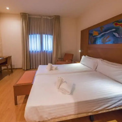 Отель Checkin Valencia 4* Стандартный номер