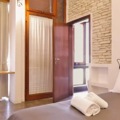 Отель MyFlorenceHoliday Santa Croce Апартаменты с различными типами кроватей фото 7