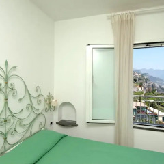 Отель Holiday In Amalfi Италия, Амальфи - отзывы, цены и фото номеров - забронировать отель Holiday In Amalfi онлайн комната для гостей фото 5