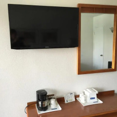 Отель Travelodge Hollywood-Vermont/Sunset 2* Стандартный номер фото 3