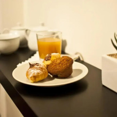 Отель YHR Suite 51 в номере