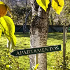 Отель Apartamentos Rurales L'Arquera