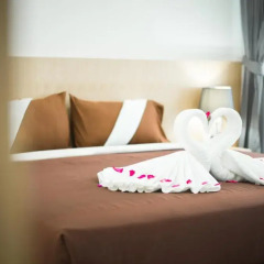 M.U.DEN Patong Phuket Hotel 3* Номер Делюкс двуспальная кровать фото 12