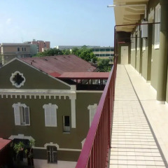 Отель Residence Moderno Бари балкон