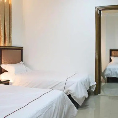Golden Rose Hotel 2* Стандартный номер с различными типами кроватей фото 5