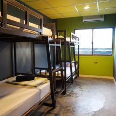 B&B House & Hostel Кровать в мужском общем номере с двухъярусной кроватью фото 7