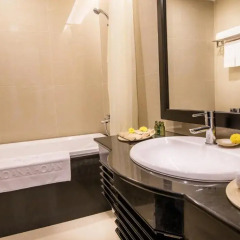 Отель Belle Maison Hadana Hoi An Resort & Spa - managed by H&K Hospitality. 4* Представительский номер с различными типами кроватей фото 6