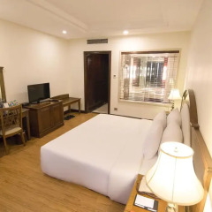 Saigon Halong Hotel 4* Улучшенный номер с различными типами кроватей фото 6