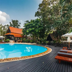 Отель Kamala Beach Estate бассейн фото 3