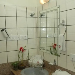 I145 Hotel 3* Улучшенный номер с различными типами кроватей фото 4