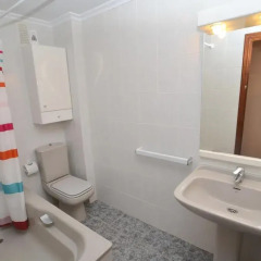 Отель Apartamentos Playa del Sable Испания, Арнуэро - отзывы, цены и фото номеров - забронировать отель Apartamentos Playa del Sable онлайн ванная