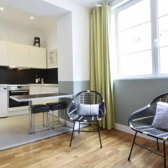 Отель Parisian Home - Appartements Grands Boulevards, 2 bedrooms Франция, Париж - отзывы, цены и фото номеров - забронировать отель Parisian Home - Appartements Grands Boulevards, 2 bedrooms онлайн в номере фото 2