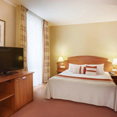 Hotel Mercure Poznań Centrum 4* Стандартный номер с различными типами кроватей фото 3