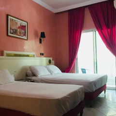 Hotel Les Ambassadeurs 3* Стандартный номер с различными типами кроватей фото 2