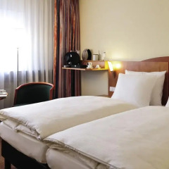 Mercure Hotel Atrium Braunschweig 3* Улучшенный номер с 2 отдельными кроватями фото 2