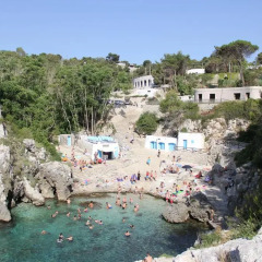 Отель B&B Borgo Antico Дизо бассейн