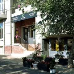 Alphabet Boutique Hotel парковка