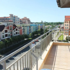 Апартаменты Royall Dreams Apartment балкон