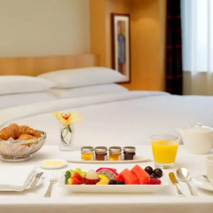 Отель Hyatt Regency Dubai 5* Стандартный номер с различными типами кроватей фото 3