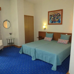 Hotel Dom Jorge de Lencastre 3* Стандартный номер разные типы кроватей
