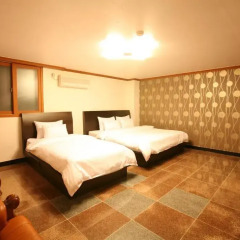 Hotel New World 3* Номер Делюкс с различными типами кроватей фото 2