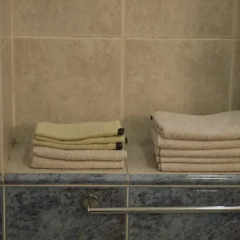 Отель Hostel and Apartments Magic Сербия, Белград - отзывы, цены и фото номеров - забронировать отель Hostel and Apartments Magic онлайн ванная
