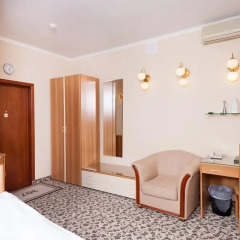 Гостиница Для Вас 4* Семейный люкс с двуспальной кроватью фото 20