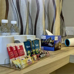 Отель Ibis Budget Singapore Crystal 2* Улучшенный семейный номер с различными типами кроватей фото 6
