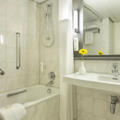 Отель Holiday Inn Amsterdam 4* Стандартный номер фото 4