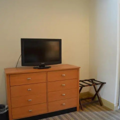 Отель Wyndham Garden Baton Rouge 3* Люкс повышенной комфортности с различными типами кроватей фото 4