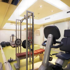 Rox Hotel фитнесс-зал фото 3