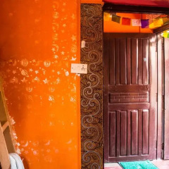 Отель Fireflies Hostel Непал, Катманду - отзывы, цены и фото номеров - забронировать отель Fireflies Hostel онлайн сауна