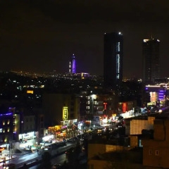 Lalezar Hotel & Resort