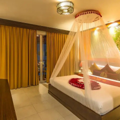 Tanawan Phuket Hotel 3* Улучшенный номер с двуспальной кроватью фото 10