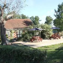 Отель The May Garland Inn детские мероприятия