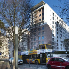 Апартаменты Apt in Lisbon Marina Apartments - Parque das Nações парковка